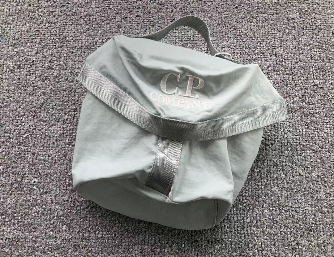 C.P. Company 135 CP BAG 3103161429 (Long 23CM* Wide 8CM*20CM) - Image 7