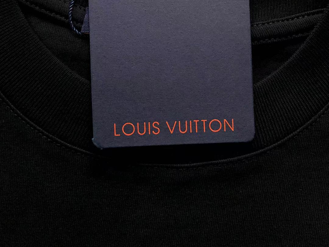 Louis Vuitton 128 L⭐ T-SHIRT 1101170421 (Im 170Cm 57Kg I Wear Size M In The Phot) - Image 27