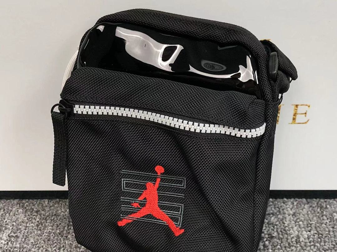 Air Jordan 68 A⭐R J⭐R⭐AN BAG 19030566 (Long 12CM* Wide 4CM* High 17CM) - Image 12