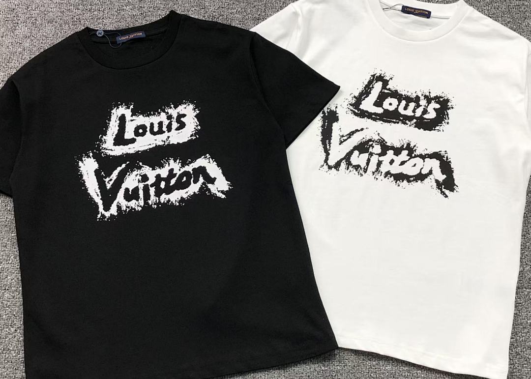 Louis Vuitton 108 L⭐ T-SHIRT 41062621126 (Im 170Cm 60Kg I Wear Size XS In The Phot) - Image 6