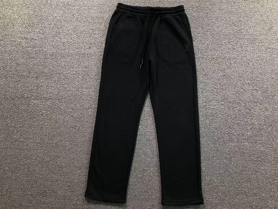 On Running 145 ON TROUSERS 2206151204 (Im 170Cm 60Kg I Wear Size L In The Phot) - Image 11