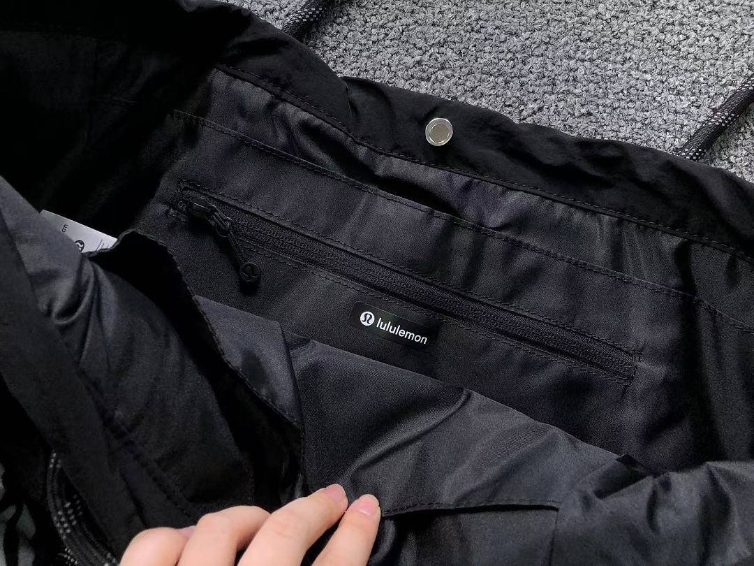 On Running 208 LULULEMON BAG 4208220275 (Long 50CM* High 37CM) - Image 14