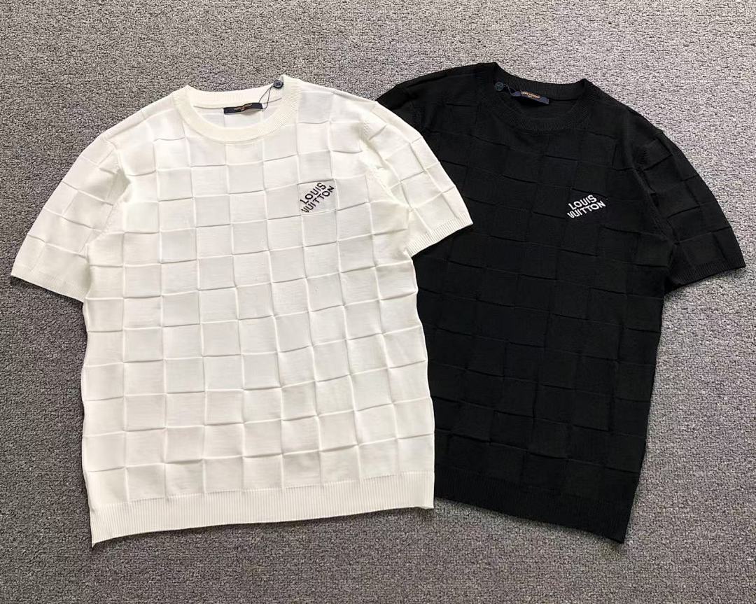 Louis Vuitton 135 L⭐ T-SHIRT 3112110321 (Im 170Cm 60Kg I Wear Size L In The Phot) - Image 5