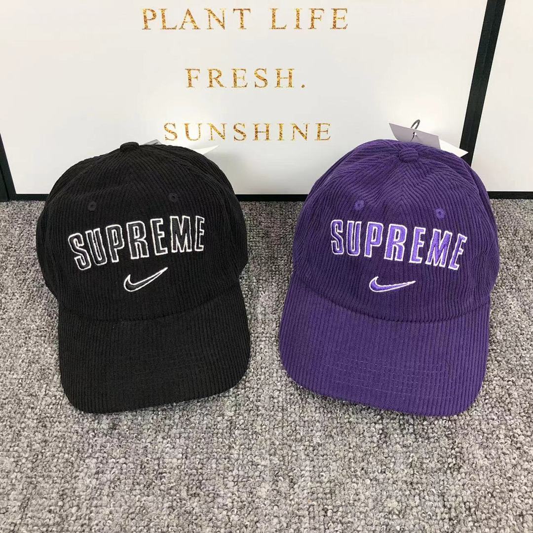 Nike 65 N⭐K⭐ SUPREME
