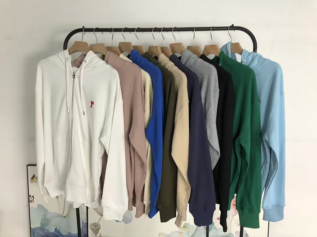 AMI 208 AMI HOODIE 22082709001 (Im 170Cm 60Kg I Wear Size M In The Phot) - Image 47