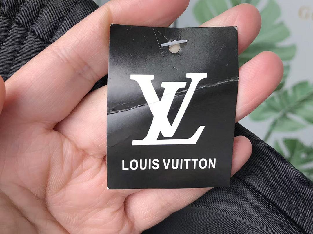 Louis Vuitton 68 L⭐ - Image 19