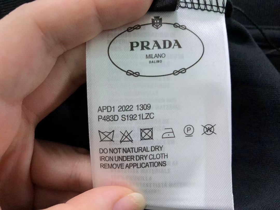 Prada 125 P⭐A⭐A T-SHIRT 2208034415 (Im 170Cm 60Kg I Wear Size S In The Phot) - Image 19
