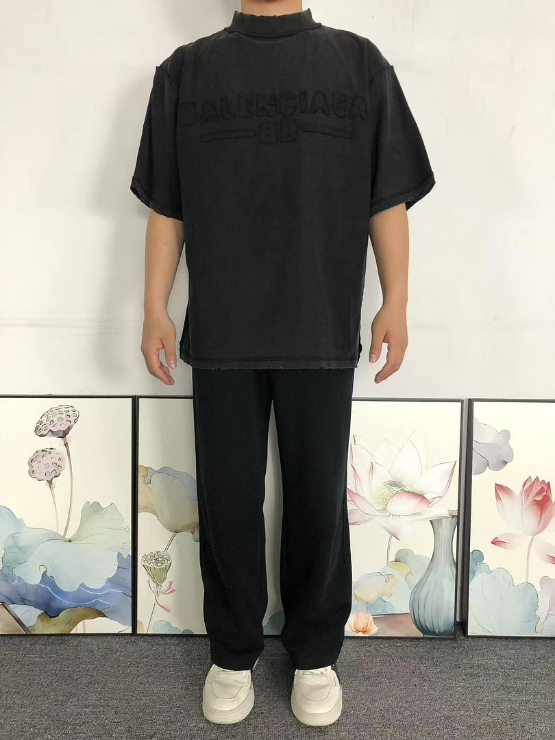 Balenciaga 138 B⭐L⭐⭐⭐IA⭐A T-SHIRT 42042002163 (Im 170Cm 60Kg I Wear Size XS In The Phot) - Image 3