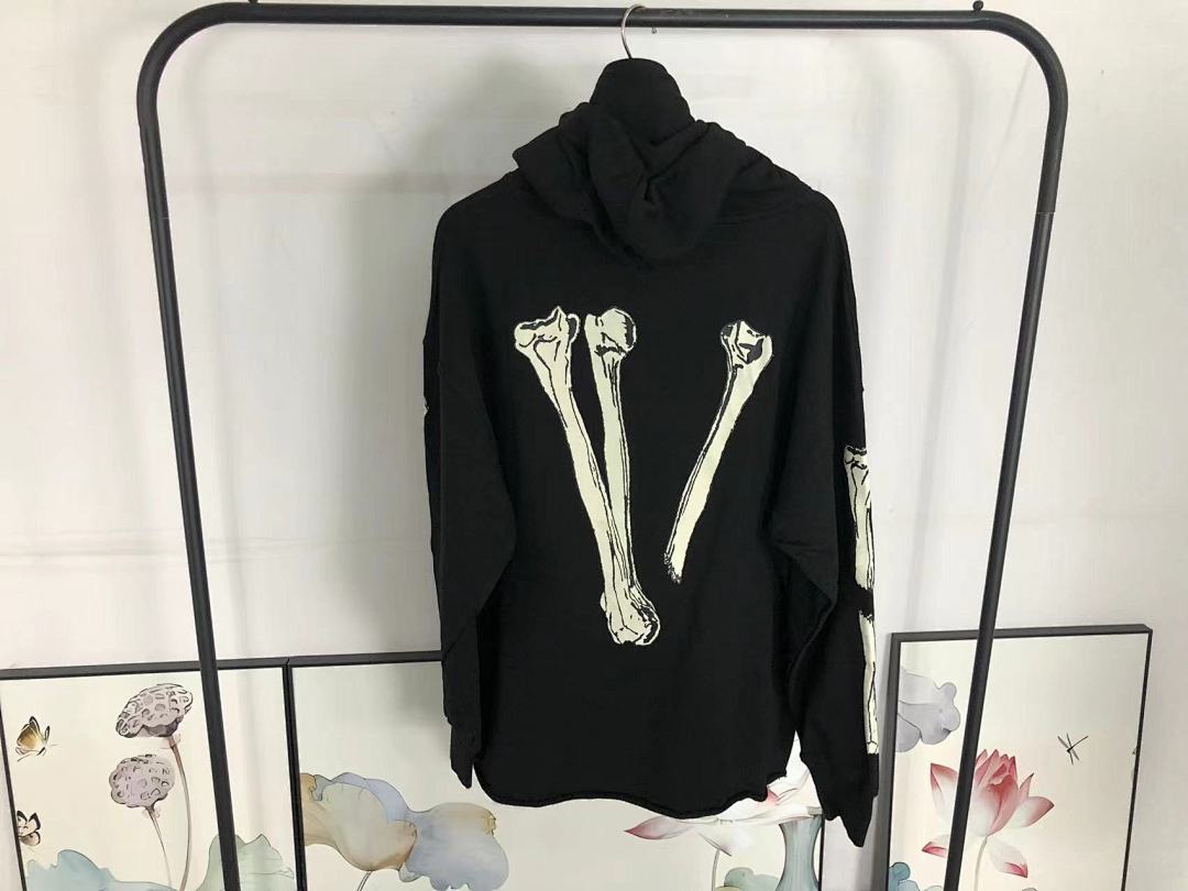 On Running 118 VLONE HOODIE 510113591 (Im 170Cm 60Kg I Wear Size XL In The Phot) - Image 26