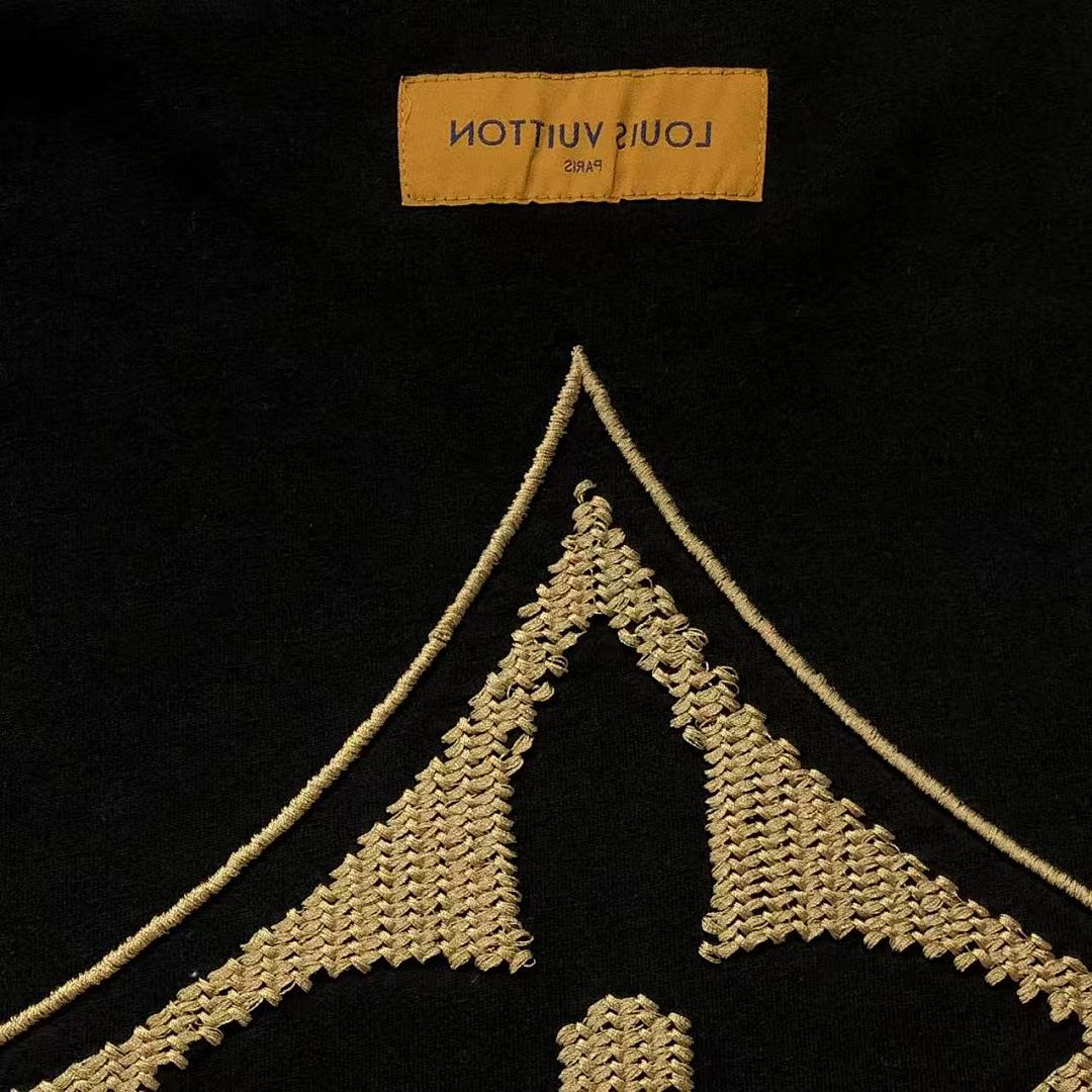 Louis Vuitton 118 L⭐ T-SHIRT 4123101133 (Im 170Cm 60Kg I Wear Size 2XL In The Phot) - Image 14