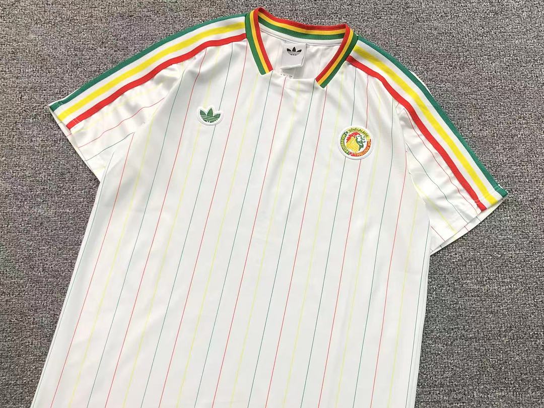 Unbranded 82 FOOTBALL T-SHIRT 1272718002 (Im 170Cm 60Kg I Wear Size M In The Phot) - Image 7