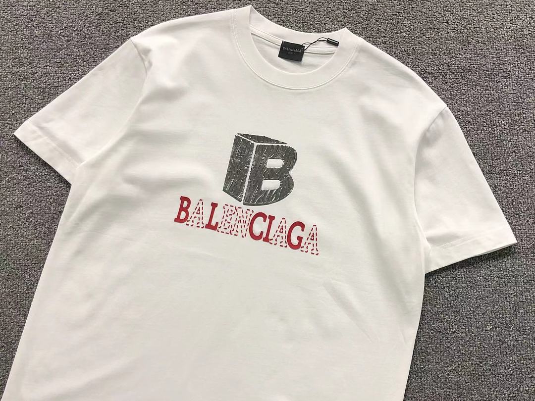 Balenciaga 118 B⭐L⭐⭐⭐IA⭐A T-SHIRT 52418122147 (Im 170Cm 60Kg I Wear Size L In The Phot) - Image 9