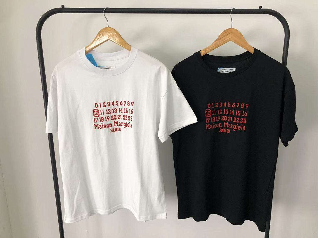 On Running 85 MAISON MARGIELA T-SHIRT 311151251 (Im 170Cm 57Kg I Wear Size 44 In The Phot) - Image 24