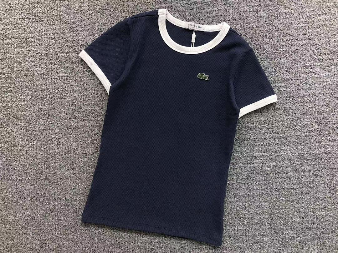 Lacoste 85 LACOSTE FEMAIE STYIE T-SHIRT - Image 10