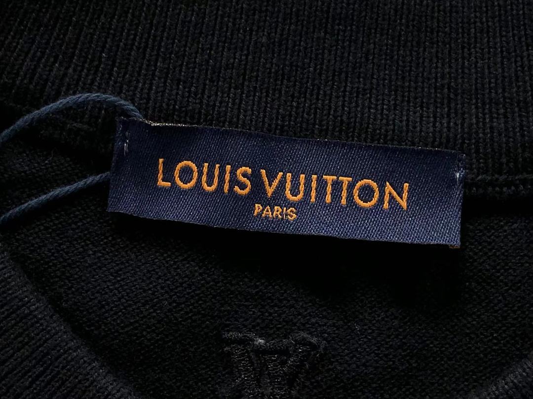 Louis Vuitton 195 L⭐ T-SHIRT 22060109125 (Im 170Cm 60Kg I Wear Size M In The Phot) - Image 12