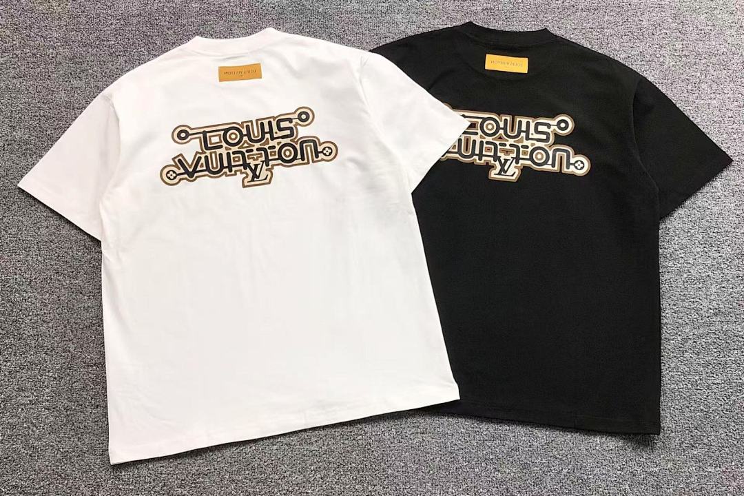Louis Vuitton 108 L⭐T-SHIRT 41081903133 (Im 170Cm 60Kg I Wear Size XL In The Phot) - Image 5