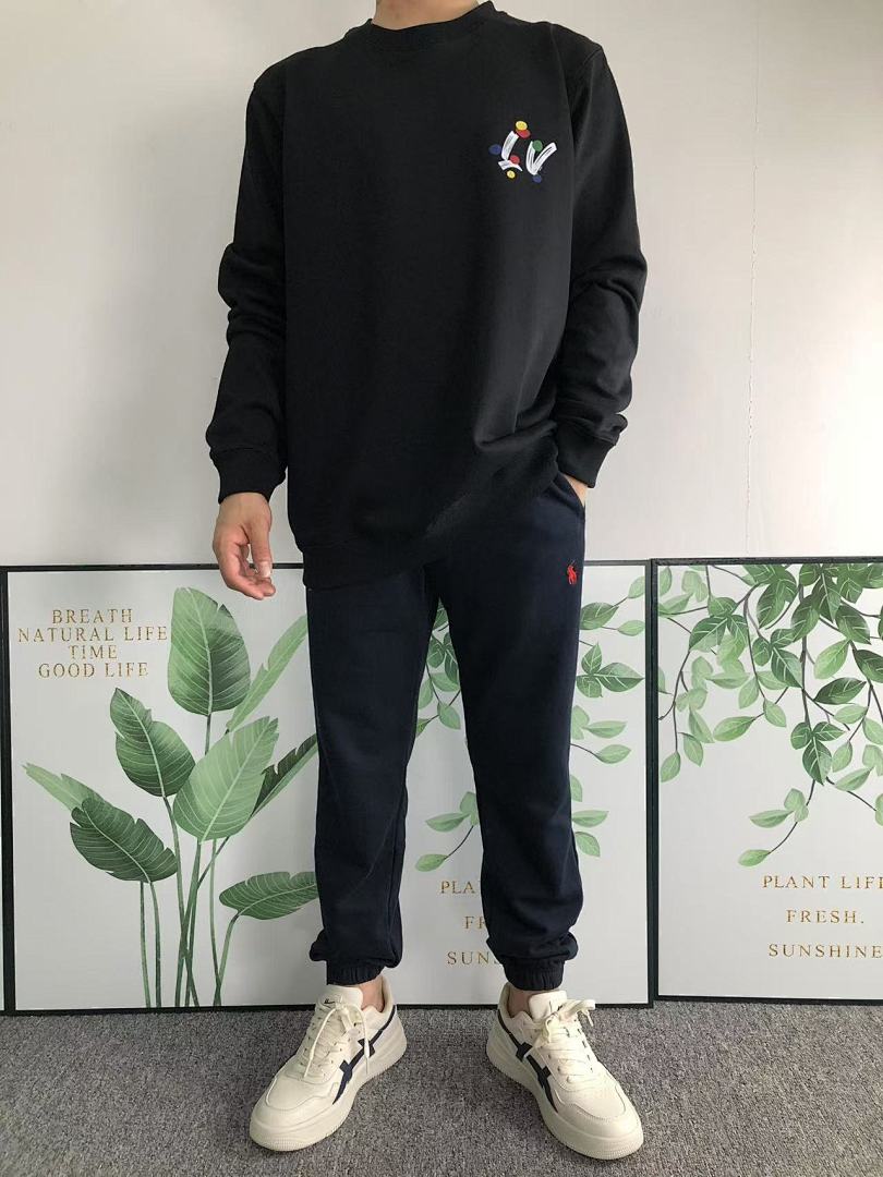Louis Vuitton 155 L⭐ HOODIE 311040760 (Im 170Cm 55Kg I Wear Size L In The Phot) - Image 3