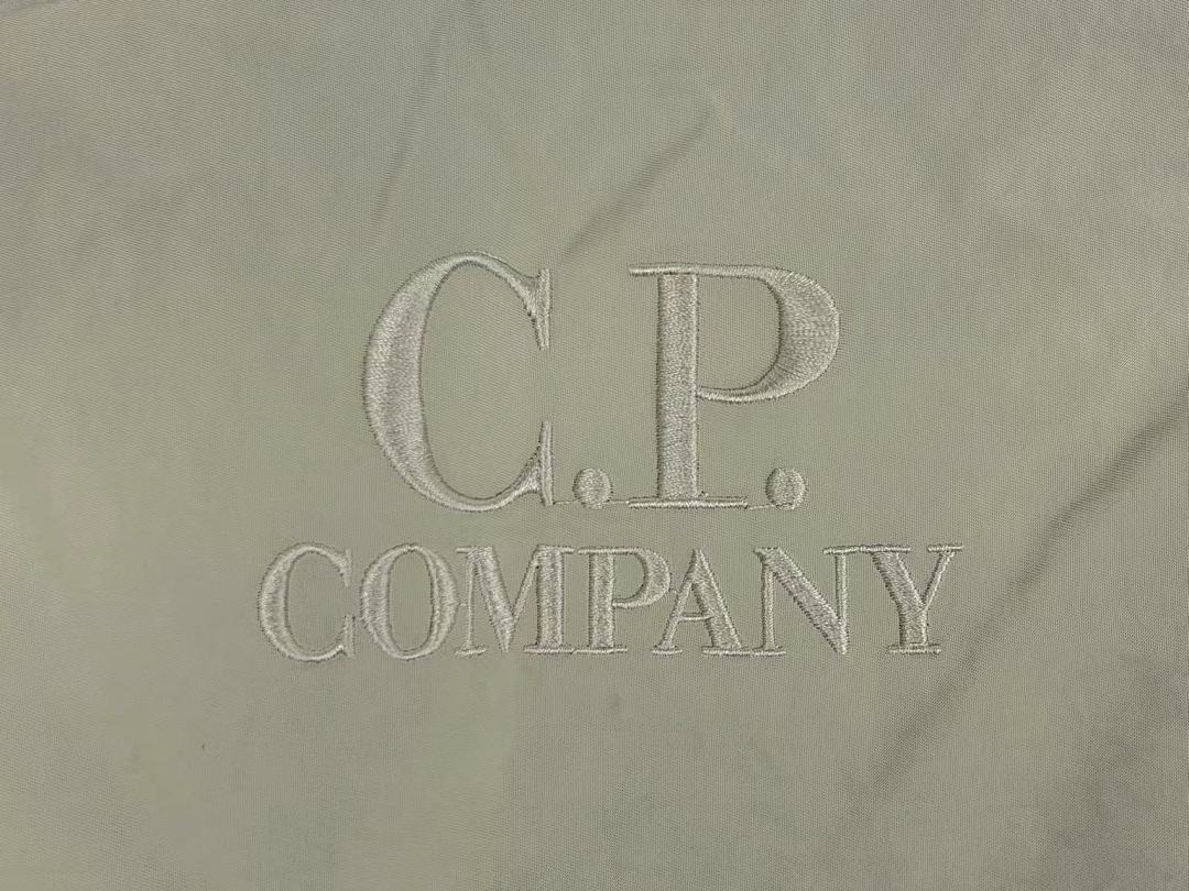 C.P. Company 128 CP BAG 1104280666 (Long 69CM* Wide 27CM*35CM) - Image 13