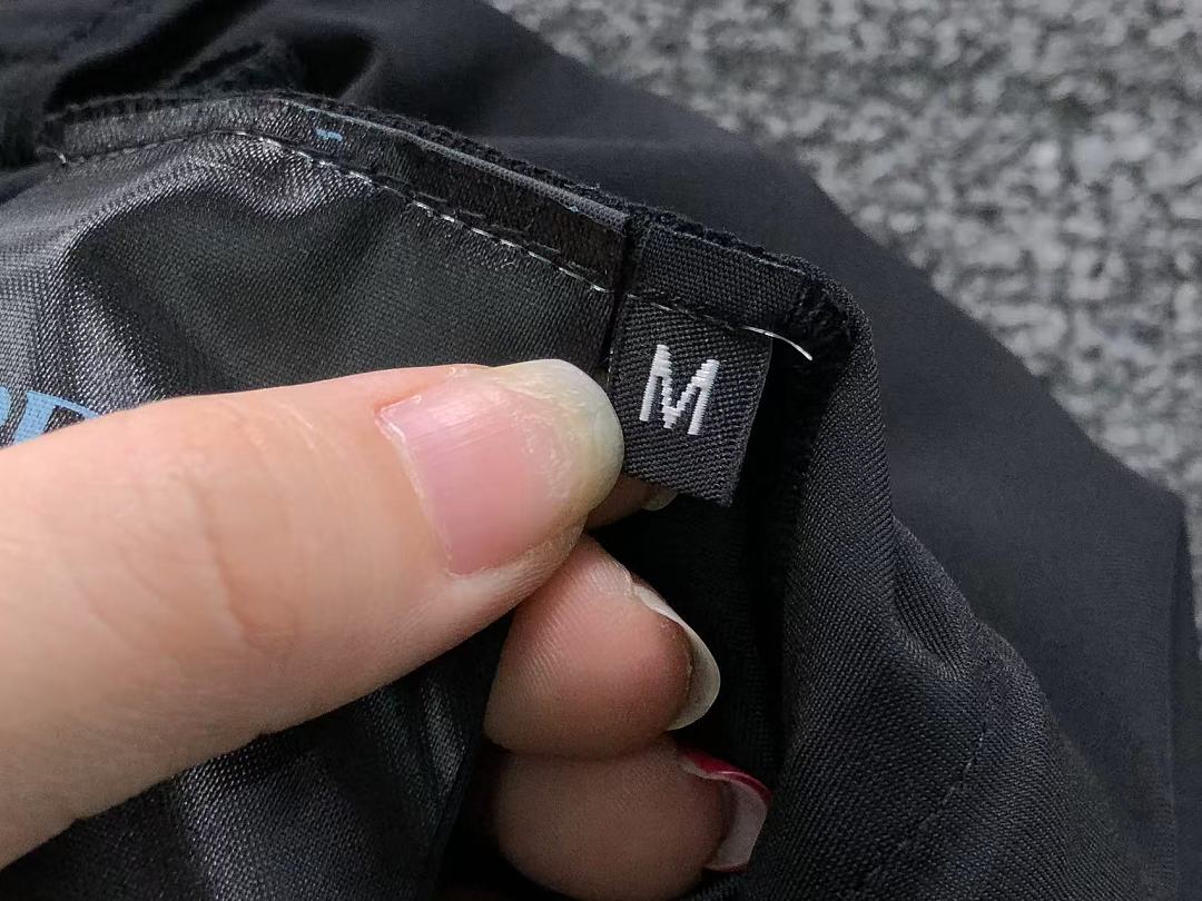 Prada 158 P⭐A⭐A SHORTS 2208021515 (Im 170Cm 60Kg I Wear Size M In The Phot) - Image 22
