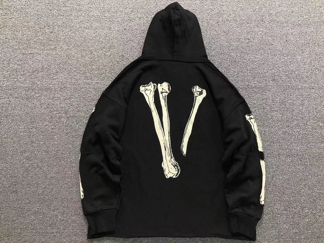 On Running 118 VLONE HOODIE 510113591 (Im 170Cm 60Kg I Wear Size XL In The Phot) - Image 5