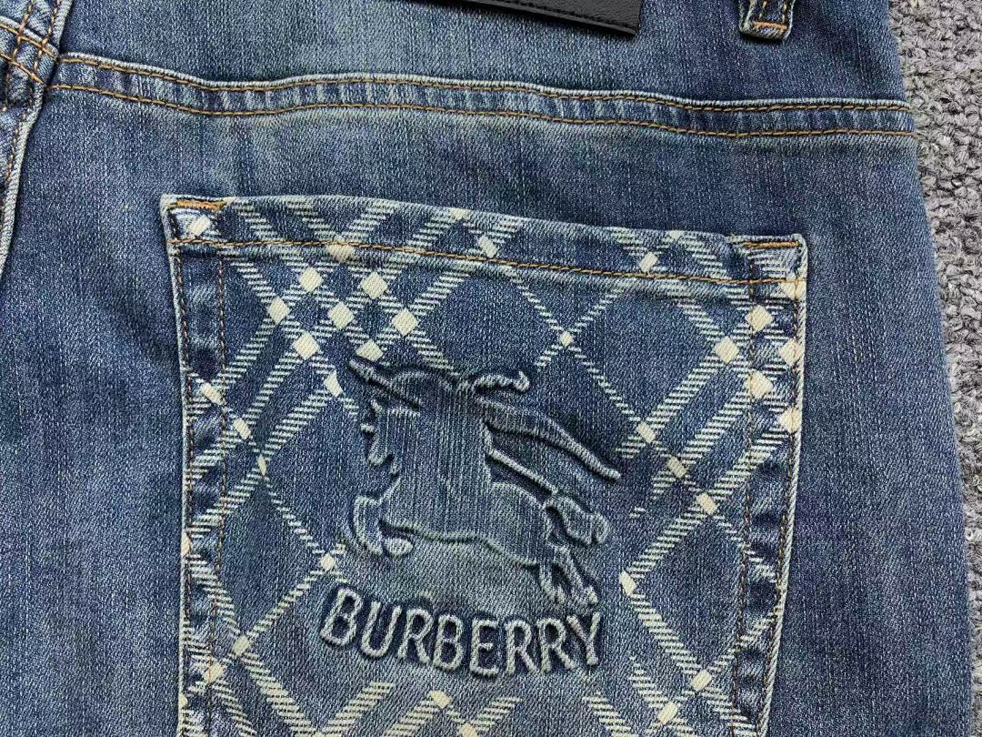 Burberry 215 B⭐R⭐E⭐RY - Image 13