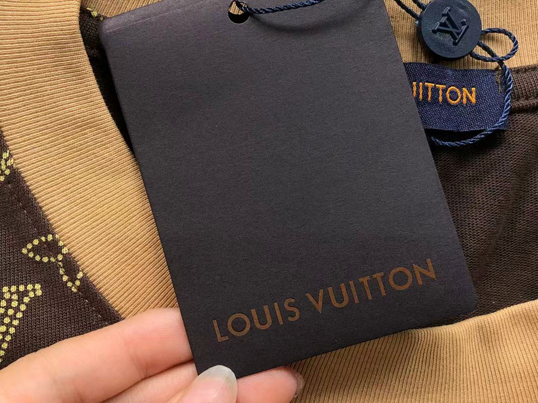 Louis Vuitton 115 L⭐ T-SHIRT 5240705147 (Im 170Cm 60Kg I Wear Size L In The Phot) - Image 13