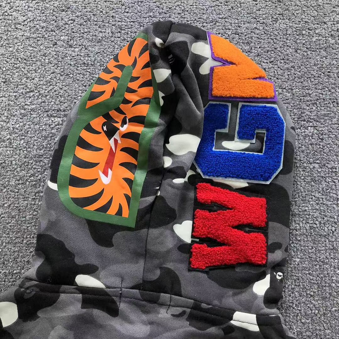 Bape 175 BAPE HOODIE 52070716158 (Im 170Cm 60Kg I Wear Size M In The Phot) - Image 34