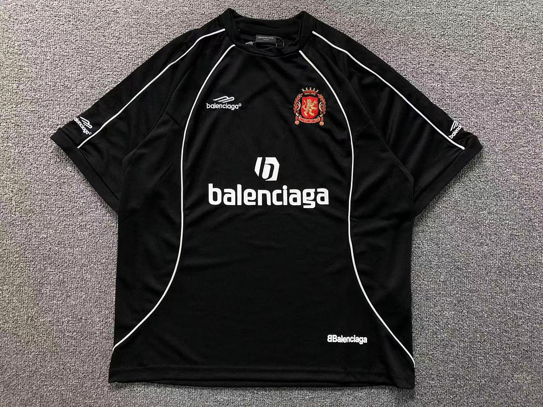 Balenciaga 135 B⭐L⭐⭐⭐IA⭐A T-SHIRT 42042608163 (Im 170Cm 60Kg I Wear Size XS In The Phot) - Image 10