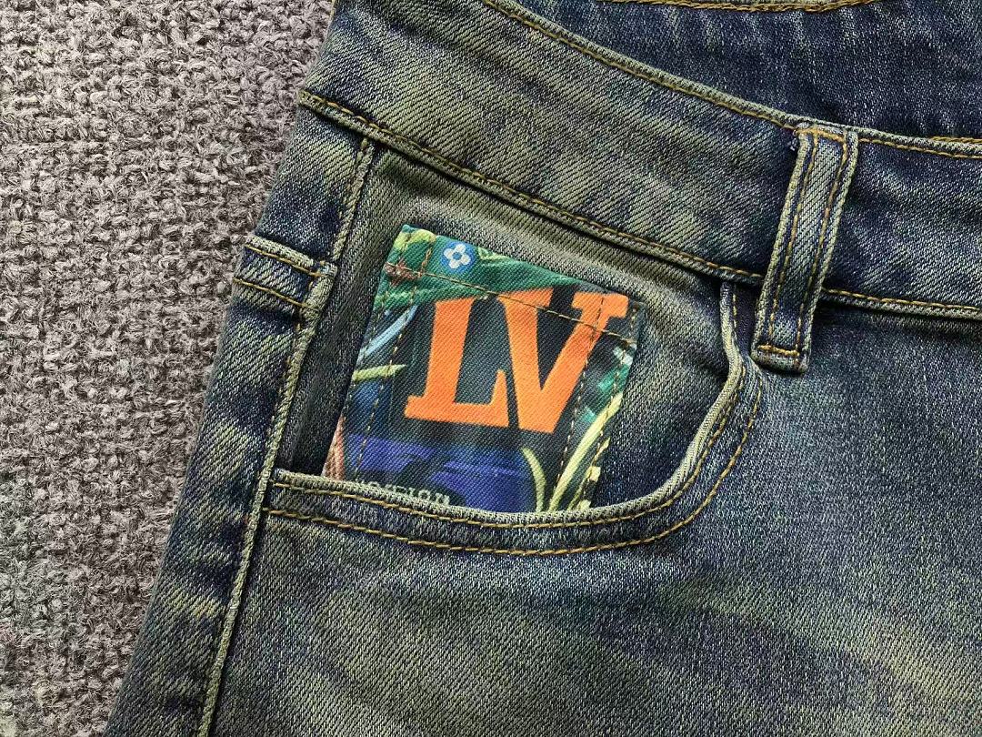 Louis Vuitton 215 L⭐ - Image 18