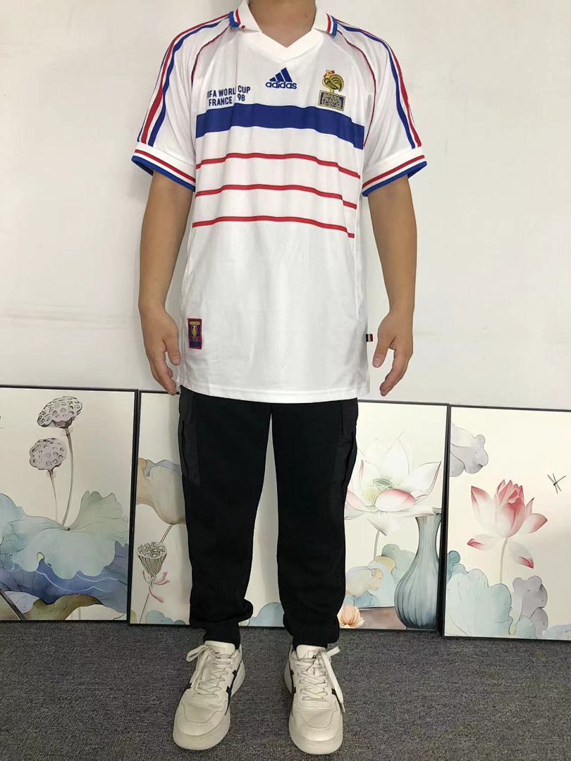 Unbranded 88 FOOTBALL T-SHIRT 11100712002 (Im 170Cm 60Kg I Wear Size L In The Phot) - Image 3