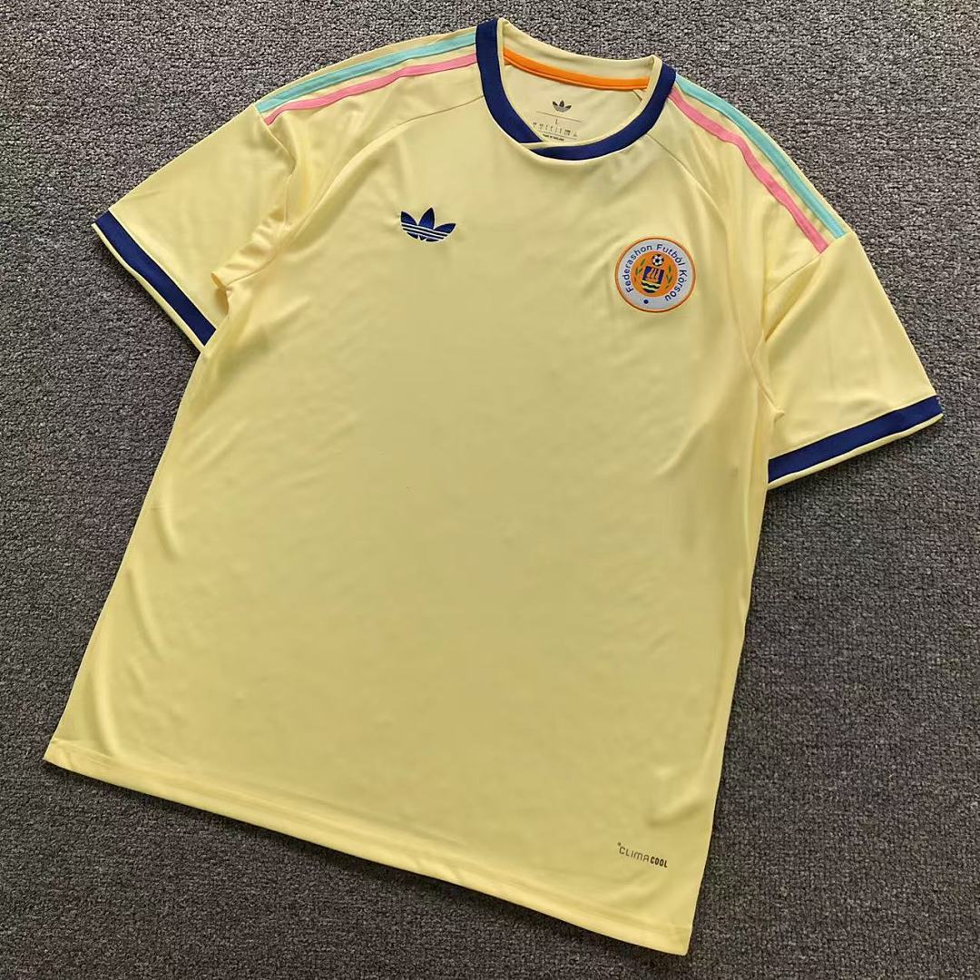 Unbranded 82 FOOTBALL T-SHIRT 1262230002 (Im 170Cm 60Kg I Wear Size L In The Phot)