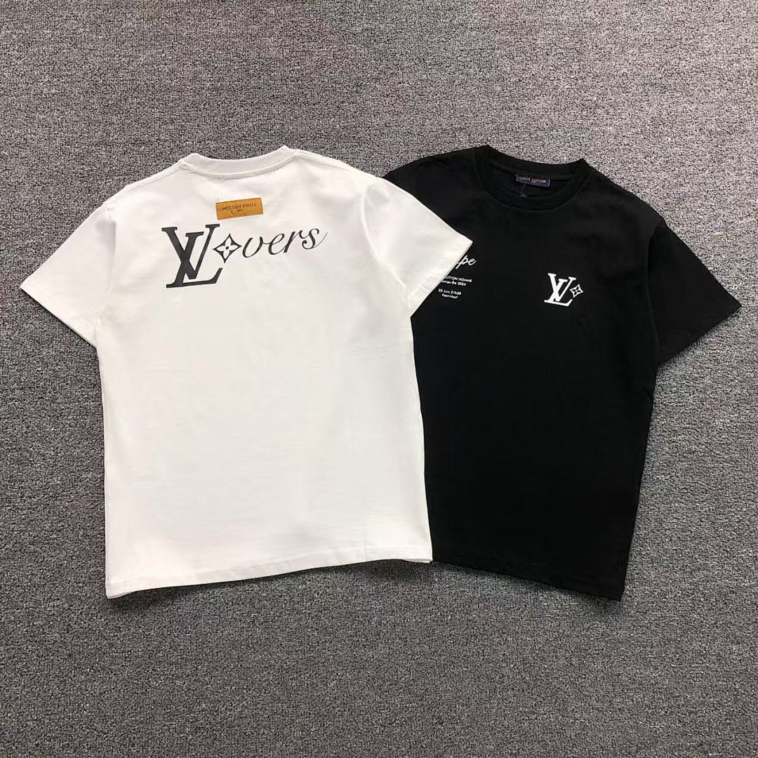 Louis Vuitton 108 L⭐ T-SHIRT 41062620126 (Im 170Cm 60Kg I Wear Size XS In The Phot)