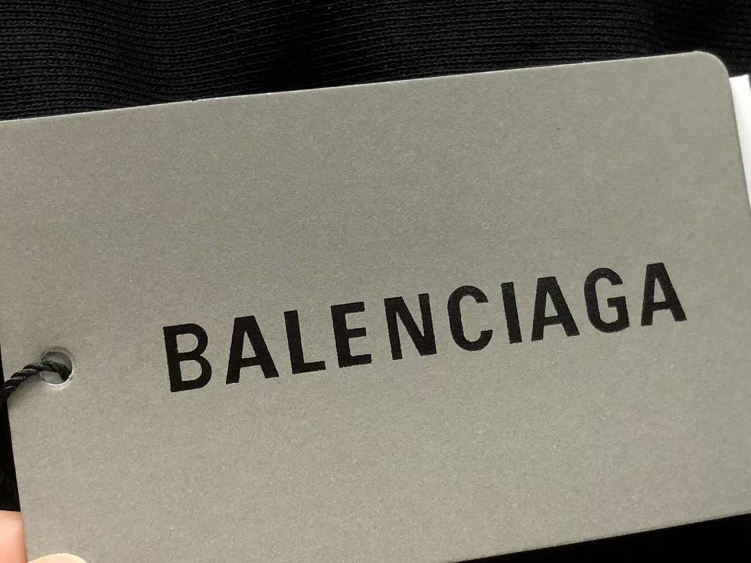 Balenciaga 235 B⭐L⭐⭐⭐IA⭐A HOODIE 42082924163 (Im 170Cm 60Kg I Wear Size S In The Phot) - Image 17