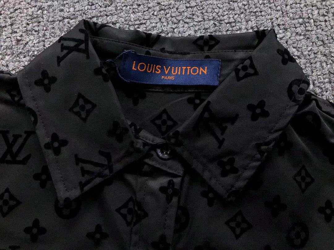 Louis Vuitton 178 L⭐ SHIRT 22031407001 (Im 170Cm 60Kg I Wear Size S In The Phot) - Image 10
