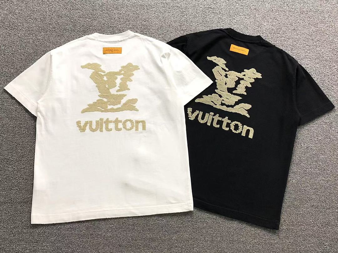 Louis Vuitton 158 L⭐ T-SHIRT 52418116147 (Im 170Cm 60Kg I Wear Size L In The Phot) - Image 5