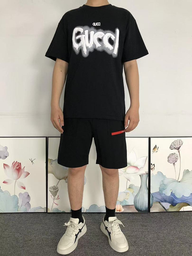 Gucci 78 G⭐C⭐I T-SHIRT 5051622101 (Im 170Cm 60Kg I Wear Size S In The Phot) - Image 3