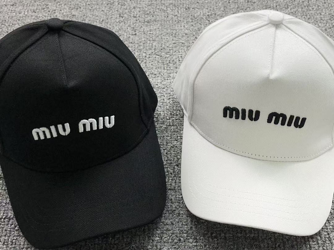 Miu Miu 78 M⭐U - Image 3