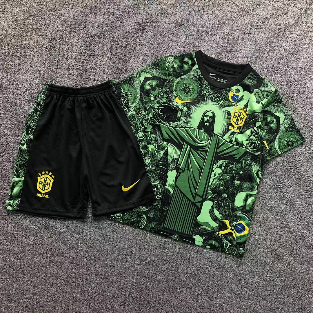 Chanel 75 FOOTBALL T-SHIRT SHORTS
