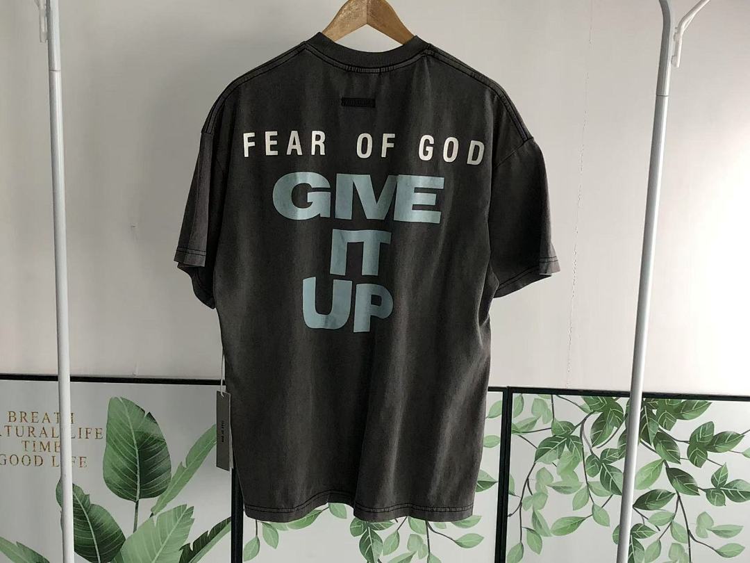 Fear of God 108 FOG T-SHIRT 311122417 (Im 170Cm 57Kg I Wear Size S In The Phot) - Image 18
