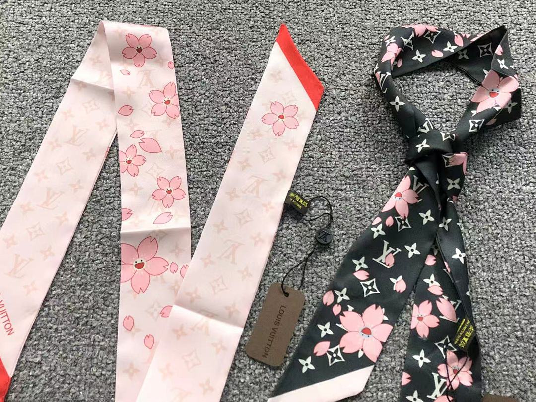 Louis Vuitton 68 L⭐ SCARF 5220713102 (Long 180CM* Wide 6CM*) - Image 3