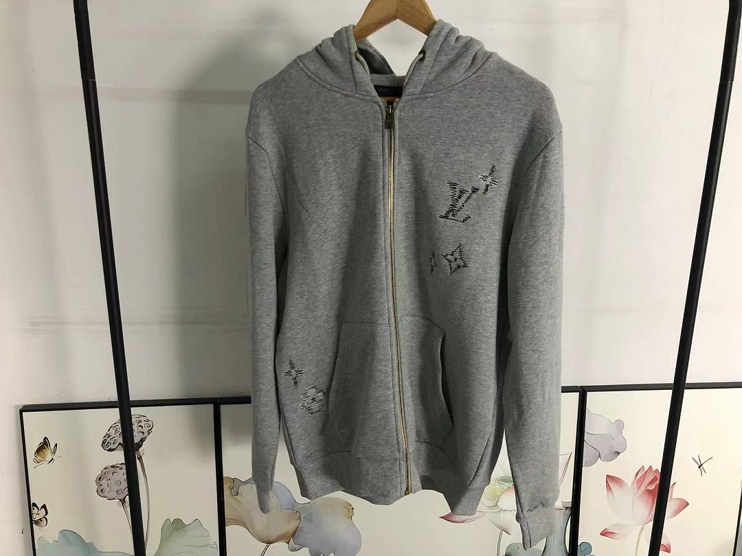 Louis Vuitton 258 L⭐ HOODIE 3208191121 (Im 170Cm 60Kg I Wear Size M In The Phot) - Image 23
