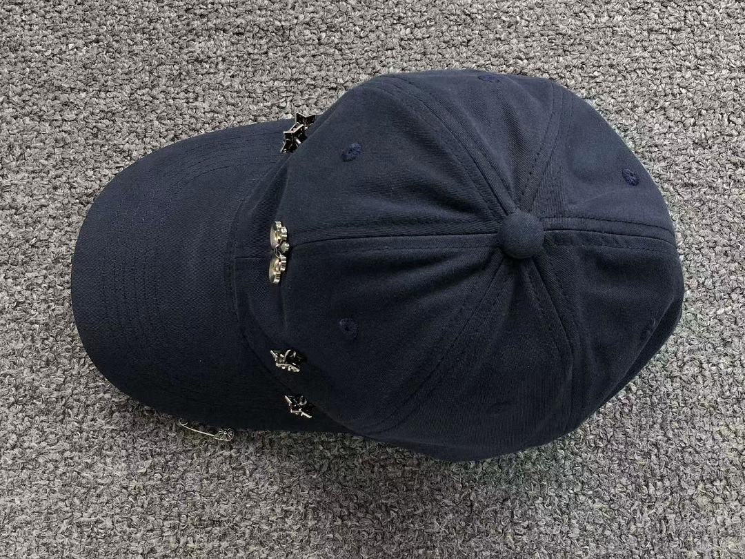 Comme des Garcons 75 C⭐⭐OME HE⭐⭐TS - Image 21