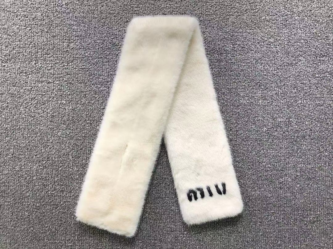 Miu Miu 95 M⭐U SCARF EARMUFF 12910843 (Long 88CM* Wide 12CM*) - Image 4