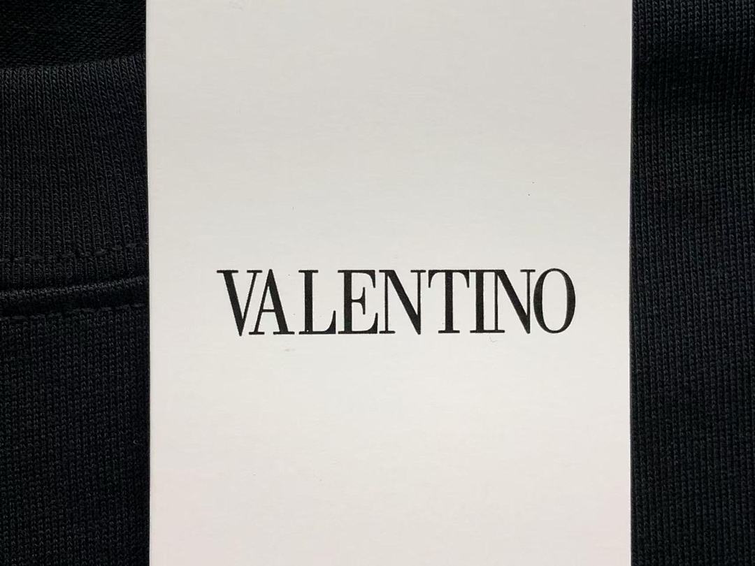 Valentino 115 VALENTINO T-SHIRT 503131721 (Im 170Cm 55Kg I Wear Size M In The Phot) - Image 26
