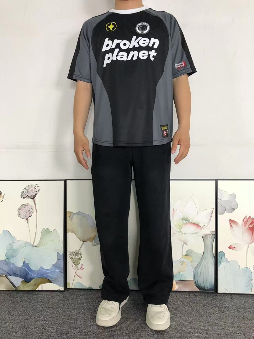 Broken Planet 98 BROKEN PLANET T-SHIRT 524010178 (Im 170Cm 60Kg I Wear Size L In The Phot) - Image 3