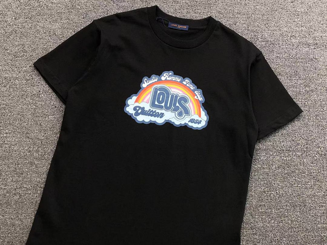 Louis Vuitton 108 L⭐ T-SHIRT 41061315126 (Im 170Cm 60Kg I Wear Size XS In The Phot) - Image 11