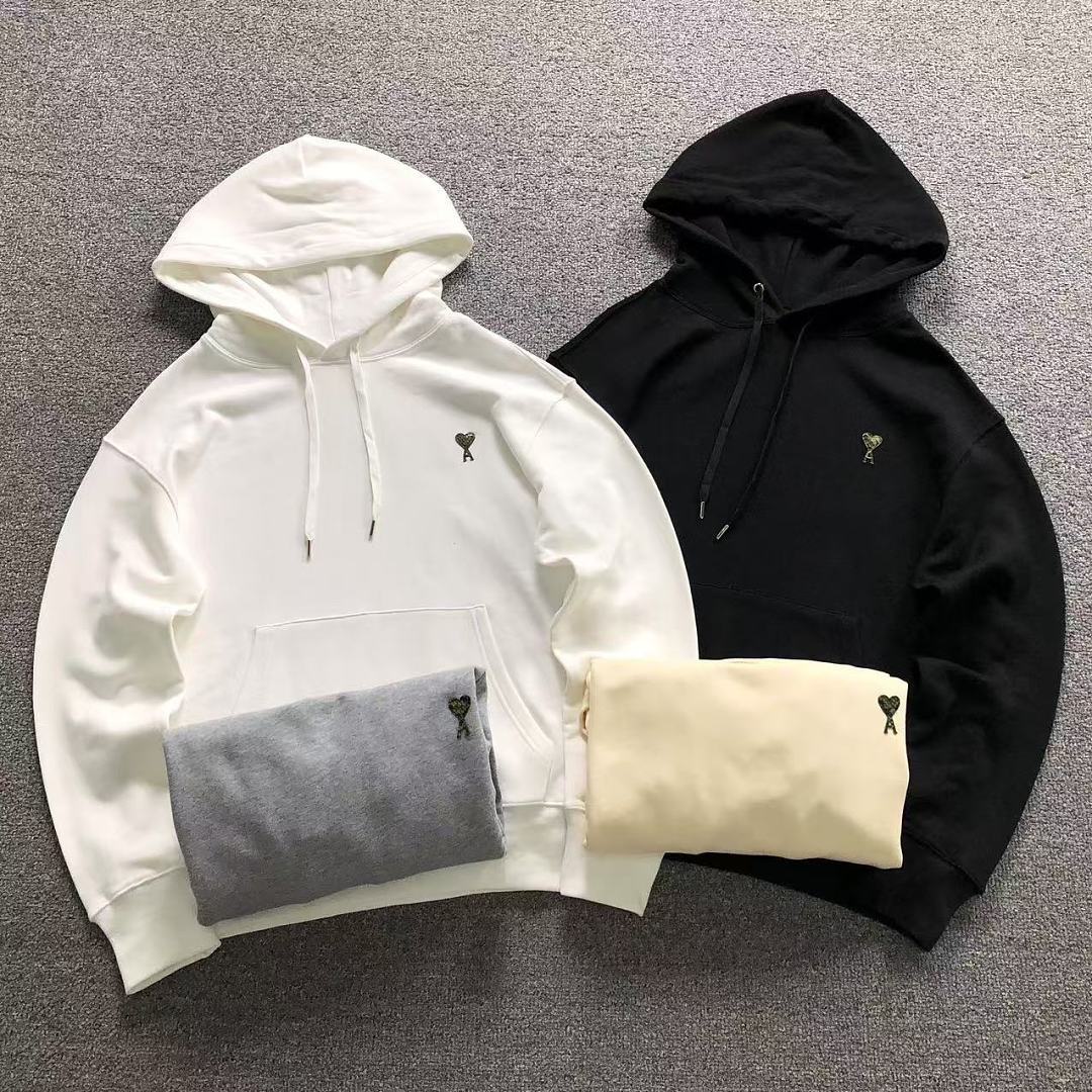 AMI AMI 195 HOODIE 22082713001 (Im 170Cm 60Kg I Wear Size M In The Phot), photo 1