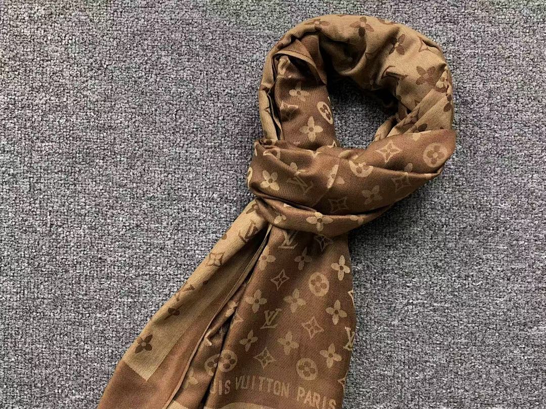 Louis Vuitton 78 L⭐ SCAPF 561105102 (Long 190CM* Wide 68CM*) - Image 6