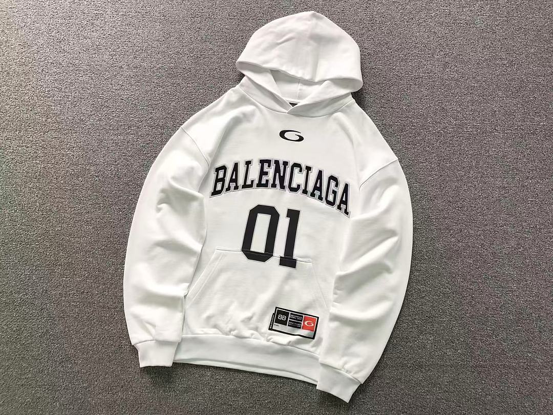 Balenciaga 245 B⭐L⭐⭐⭐IA⭐A HOODIE 3206174021 (Im 170Cm 60Kg I Wear Size S In The Phot) - Image 7