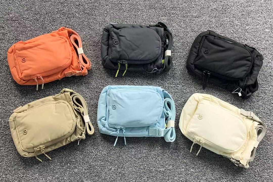 On Running 128 LULULEMON BAG 4106032777 (Long 16CM* Wide 7CM* High 20CM) - Image 3